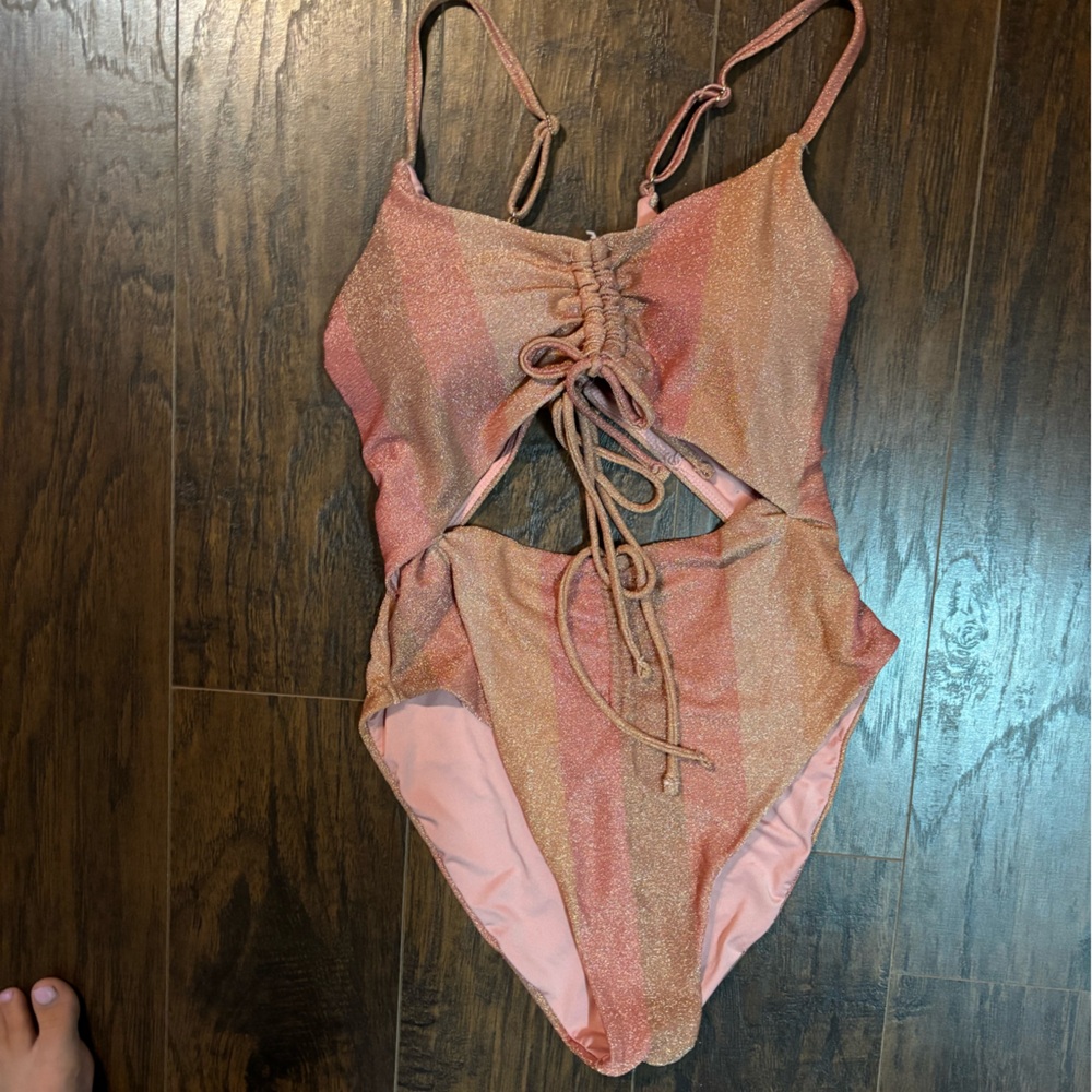 Power 2 The Flower Shimmer Cut Out One Piece Size Large